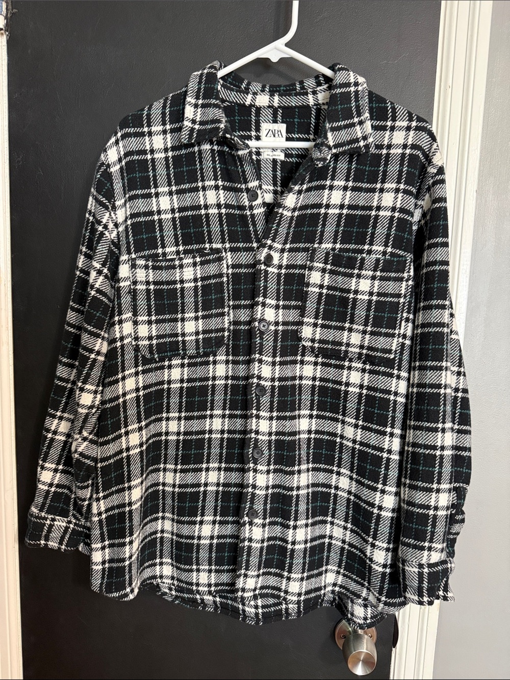 ZARA Relaxed Fit Plaid Button Front Shacket Size: XL (Runs small)